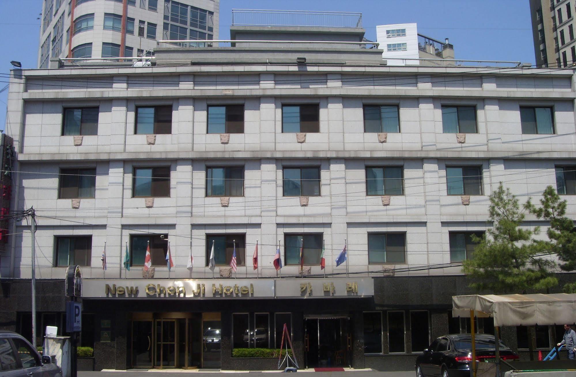 New Chonji Hotel Seoul Exterior photo